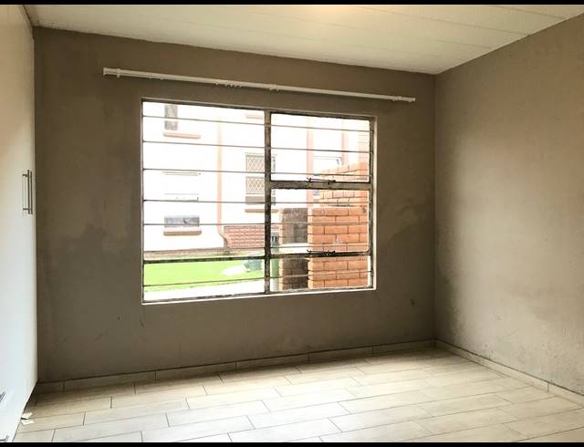 2 bed property for sale in NORKEM PARK